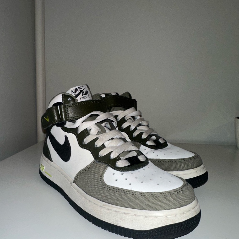 Nike Air Force 1 Mid GS